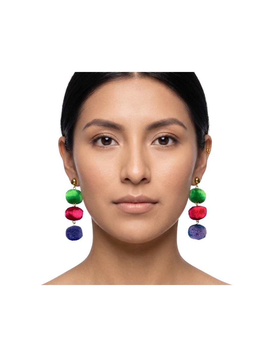 PENDIENTES ANDINOS CARNAVAL DE LUZ